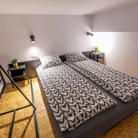 Apartamenty Kolumny 217 Parking Bezplatny Lodž Exteriér fotografie