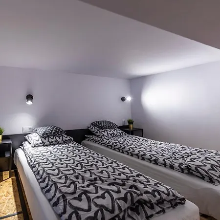 Apartamenty Kolumny 217 Parking Bezplatny Lodž Exteriér fotografie